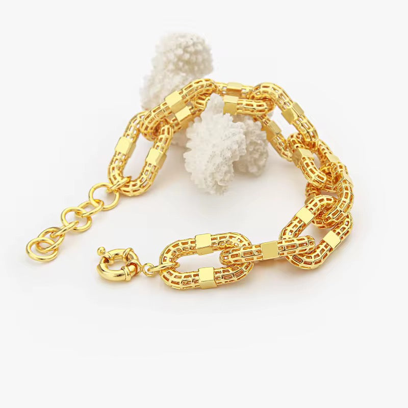 3D Hollow Gold Chain Bracelet
