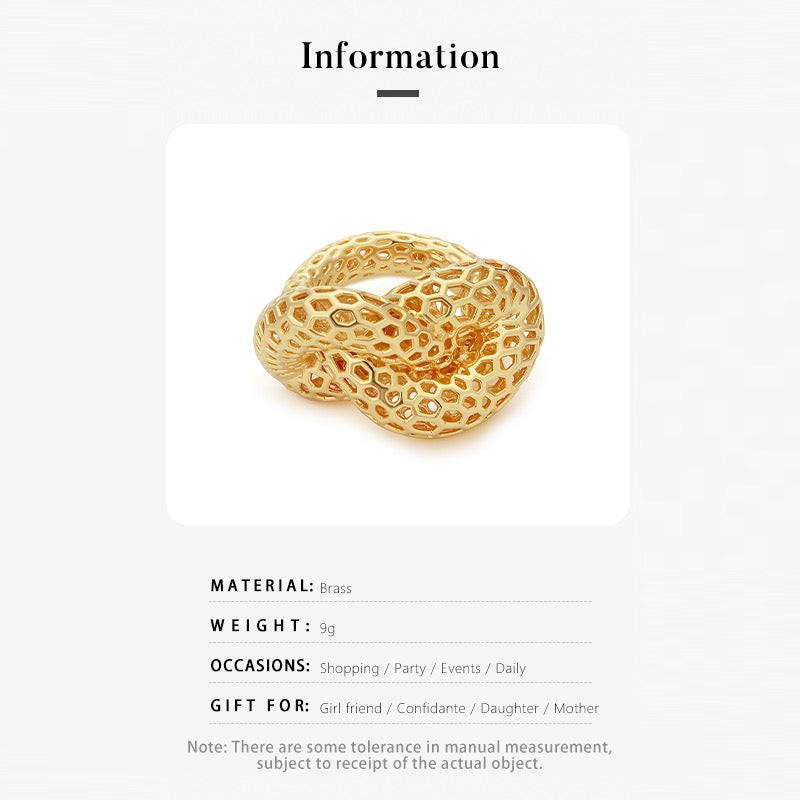 SU Gold Infinity Knot Ring
